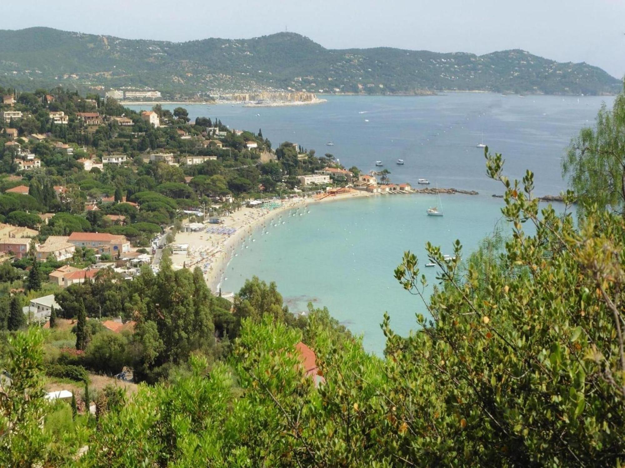 Pretty Tiny House With Sea View, Le Lavandou Exterior foto